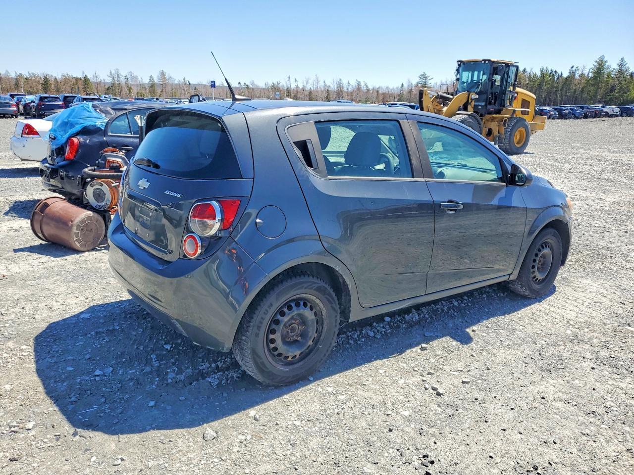 2014 Chevrolet Sonic Ls - Фото 3