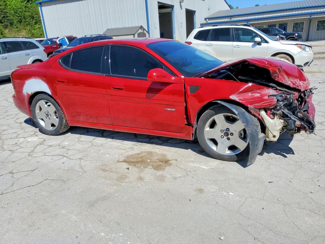 2006 Pontiac Grand Prix - Image 4