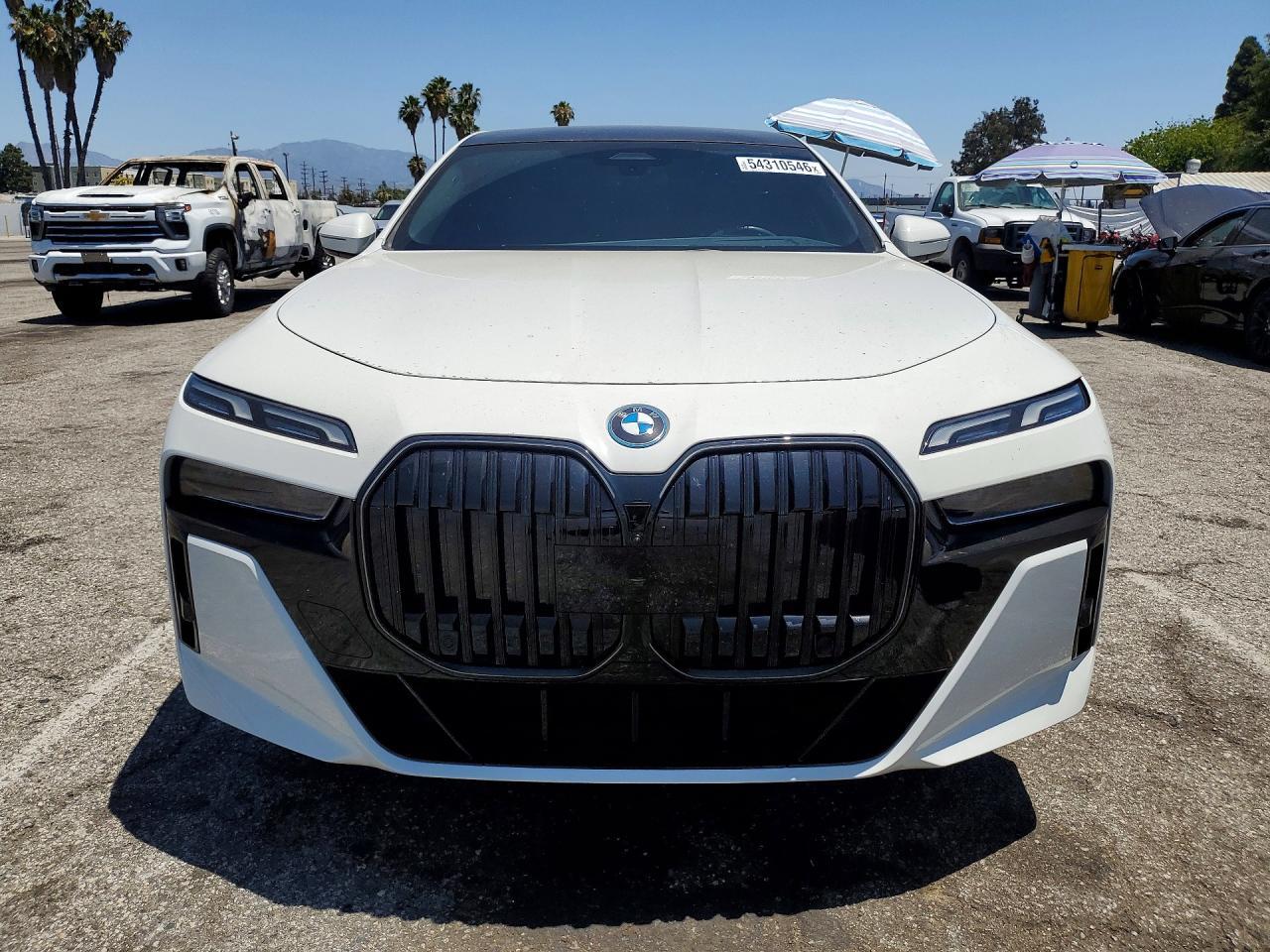 2024 BMW I7 Edrive50 - Фото 5