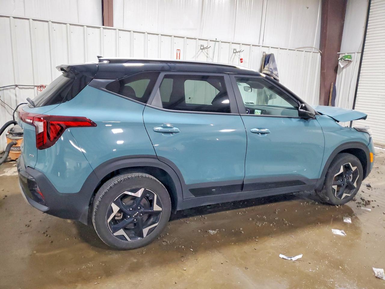 2025 Kia Seltos S - Фото 3
