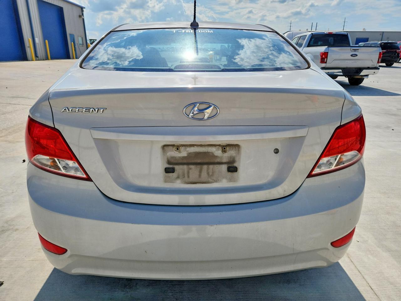 2016 Hyundai Accent Se - Фото 6