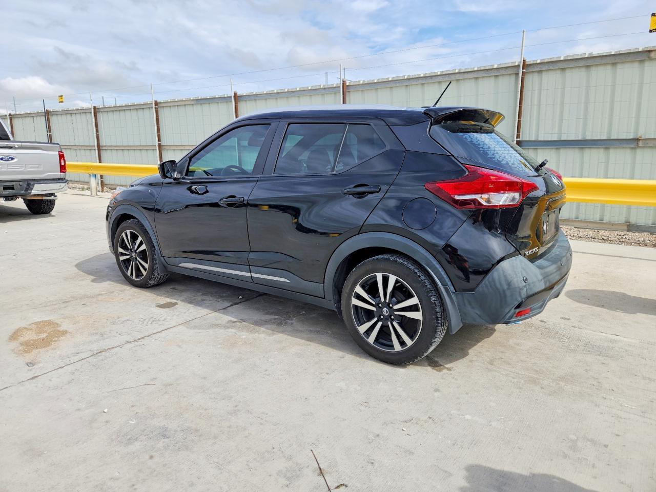 2020 Nissan Kicks - Фото 2
