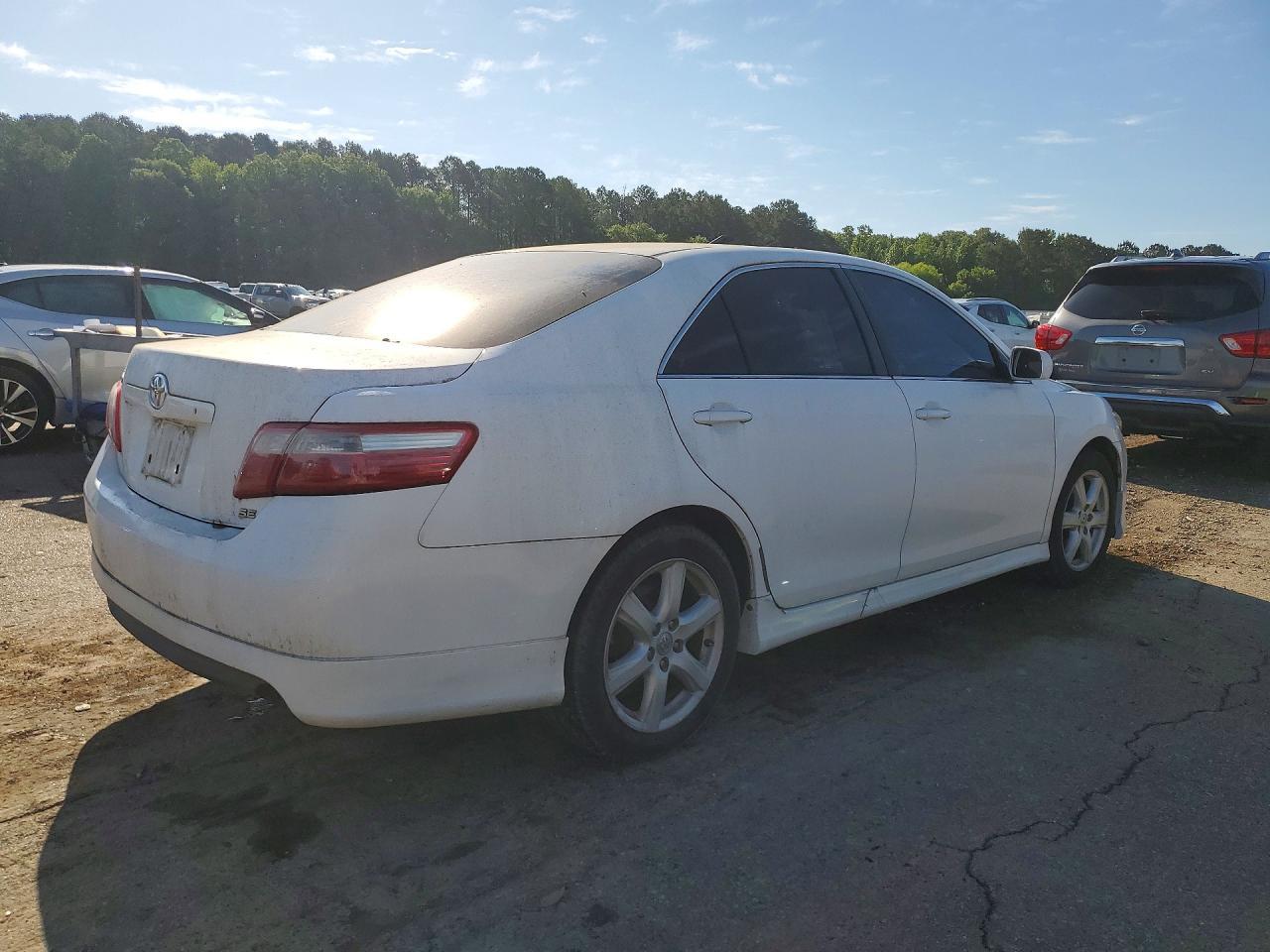 2009 Toyota Camry Se - Image 3