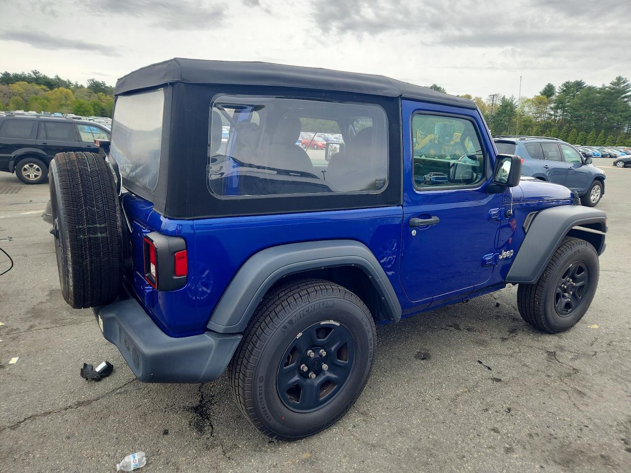 2019 Jeep Wrangler Sport - Фото 3