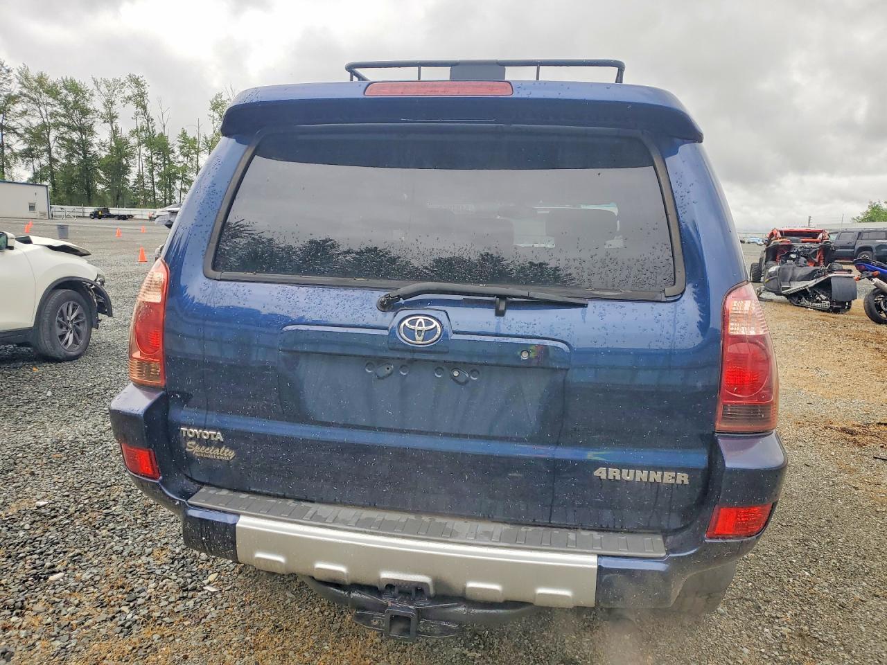 2004 Toyota 4Runner Limited - Image 6