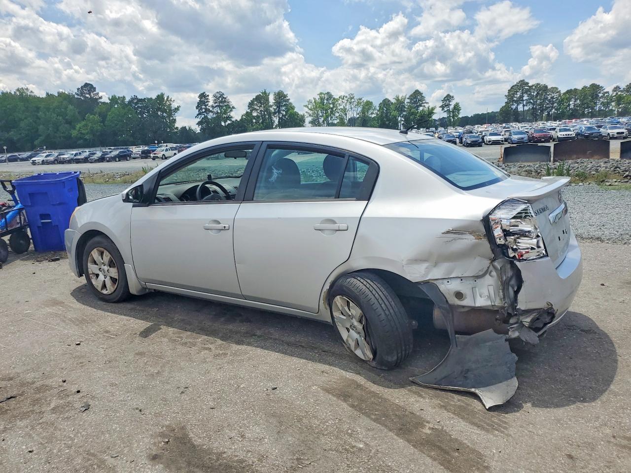 2012 Nissan Sentra 2.0 - Фото 2