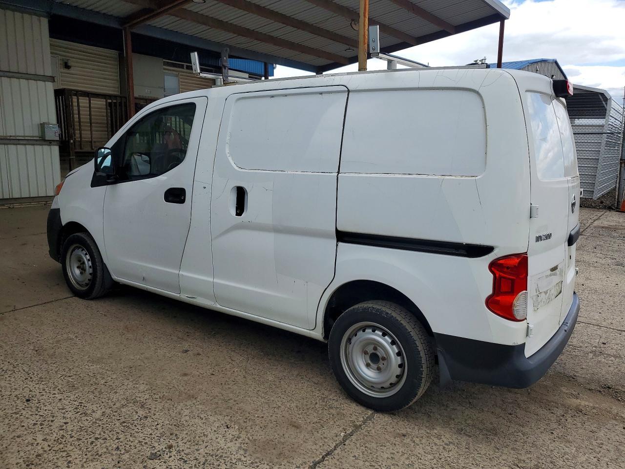2015 Nissan Nv200 - Image 2