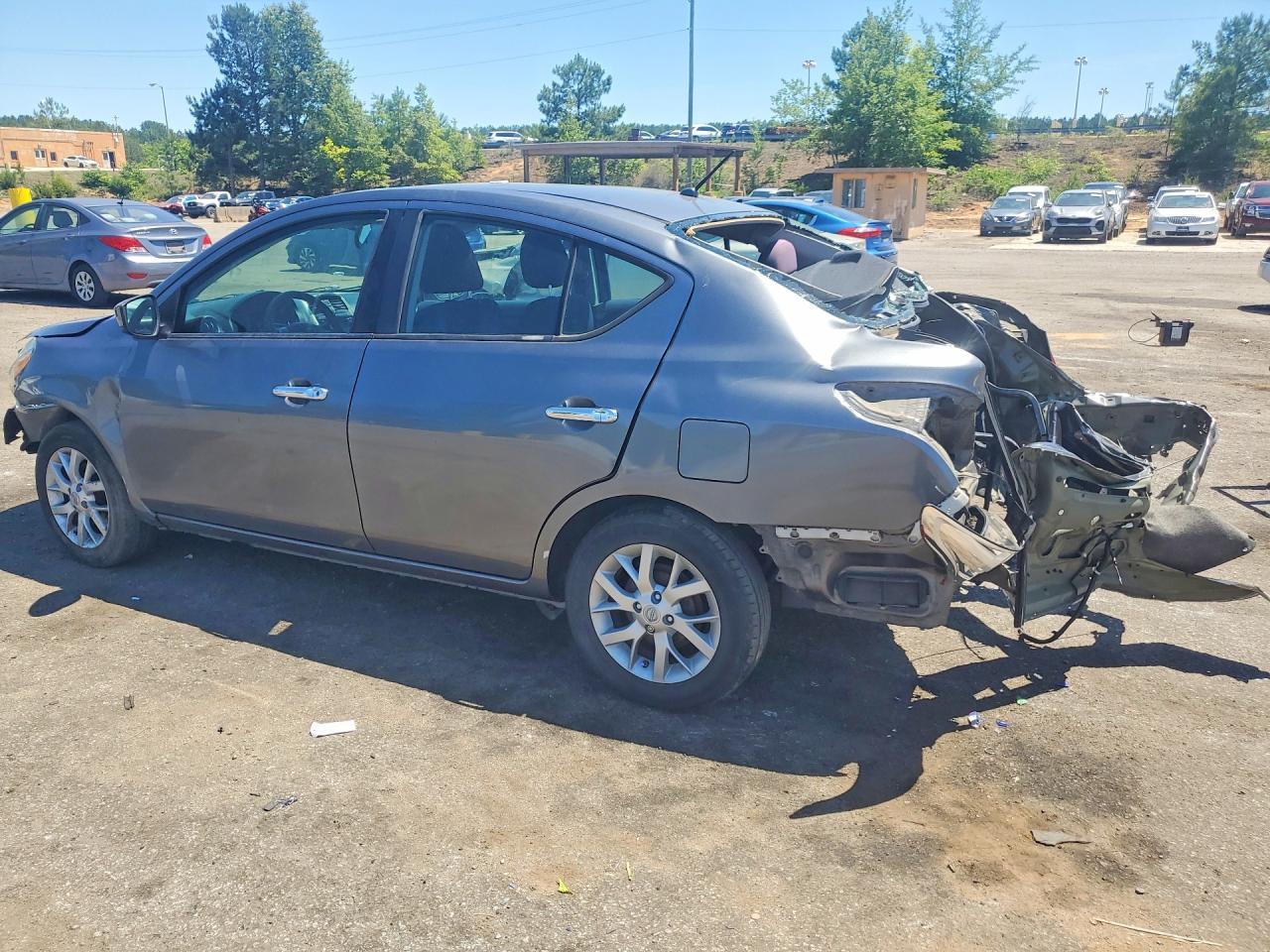 2016 Nissan Versa 1.6 Sv - Фото 2