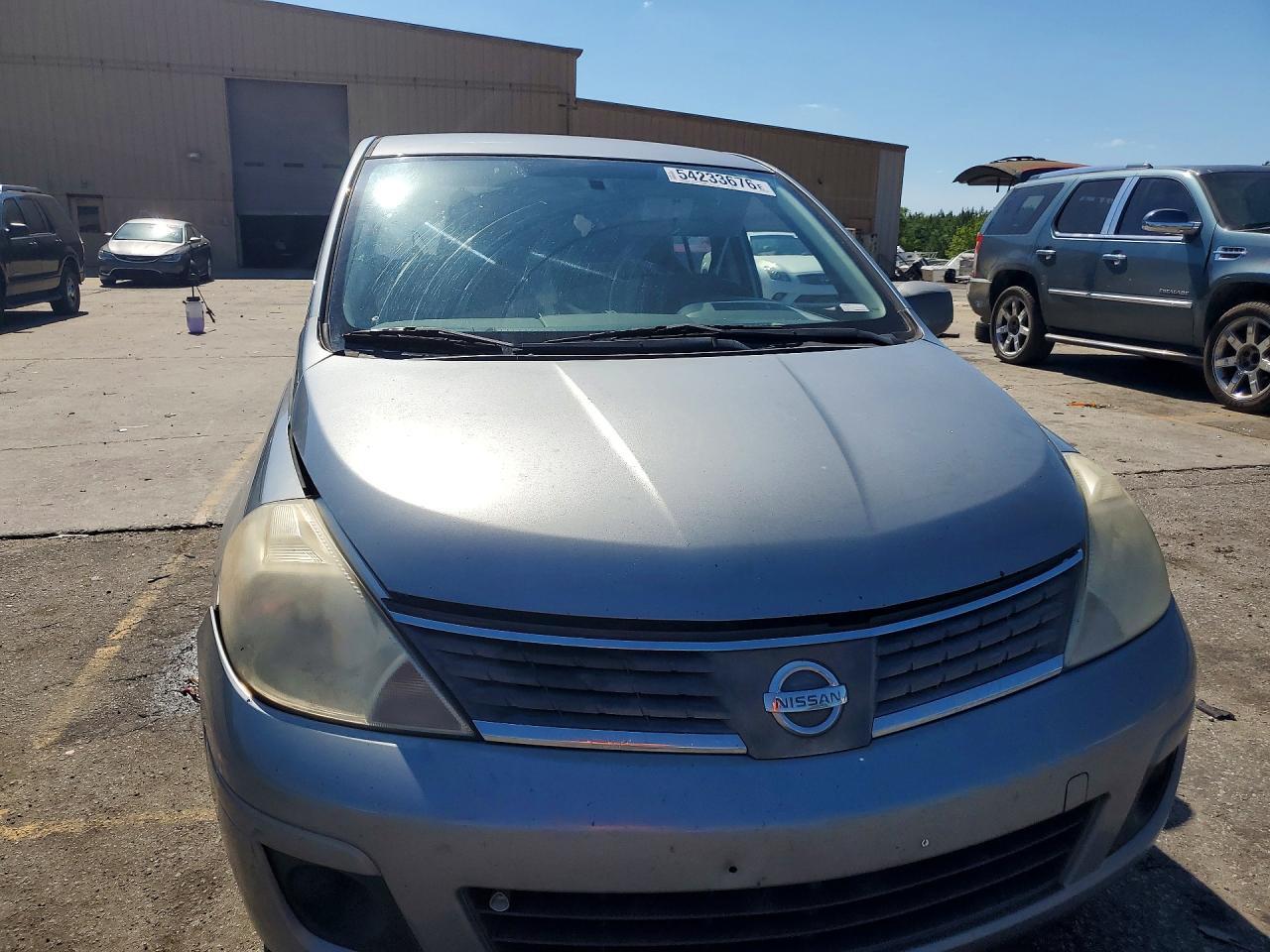 2009 Nissan Versa 1.8 S - Image 5