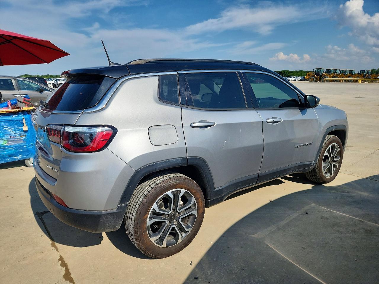 2022 Jeep Compass Limited - Image 3