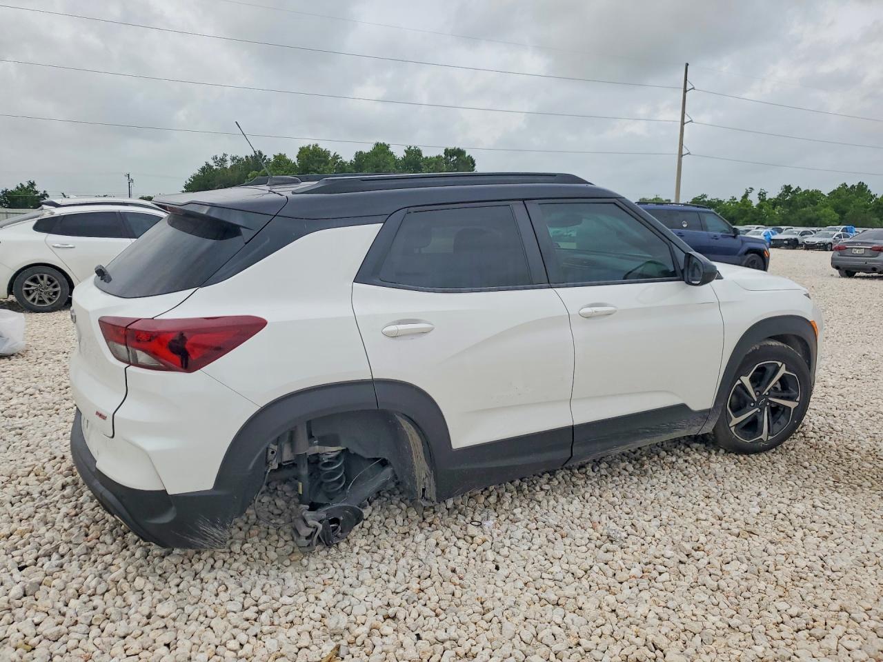 2022 Chevrolet Trailblazer Rs - Image 3