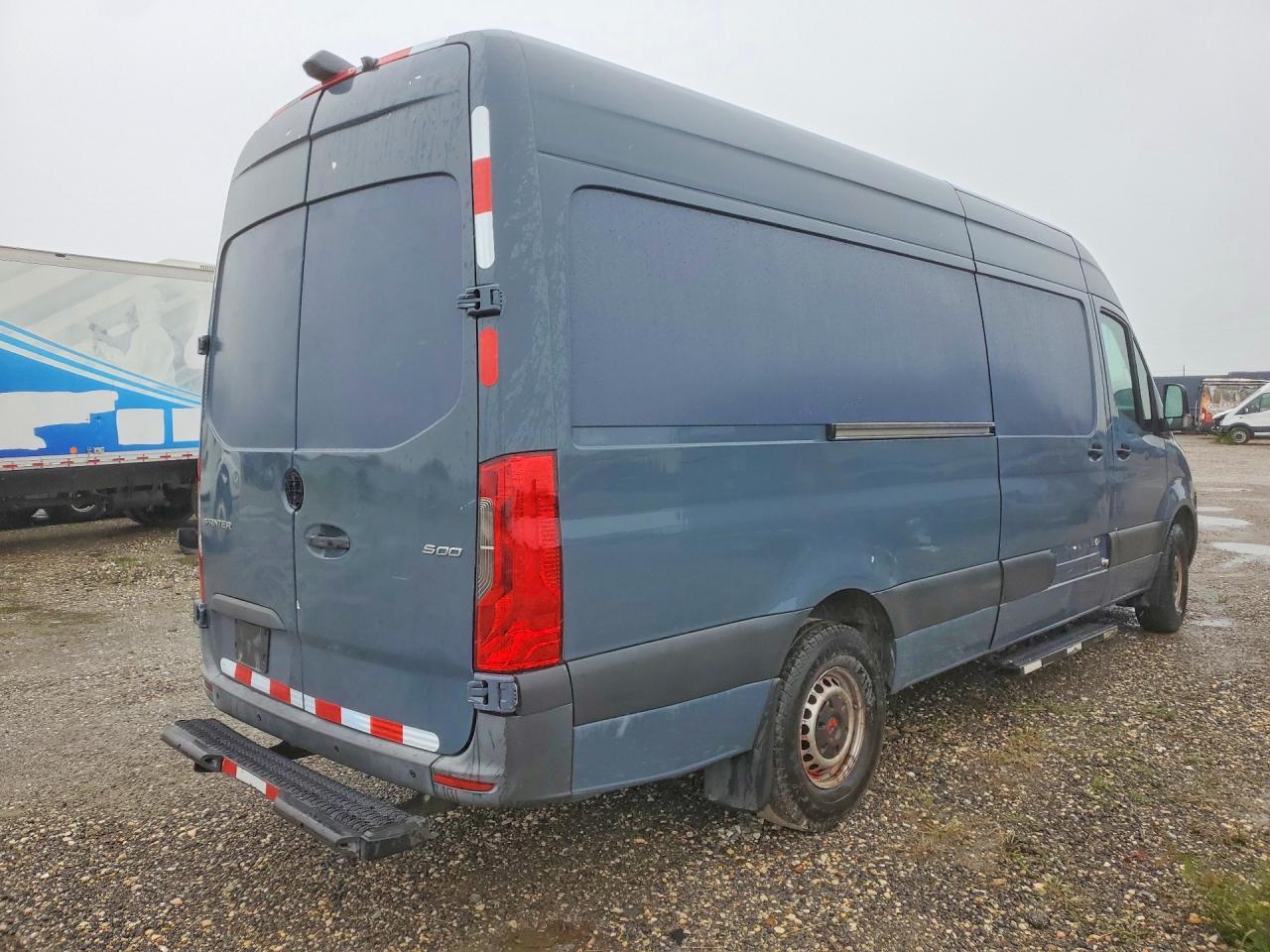 2019 Mercedes-Benz Sprinter 2500 - Фото 3