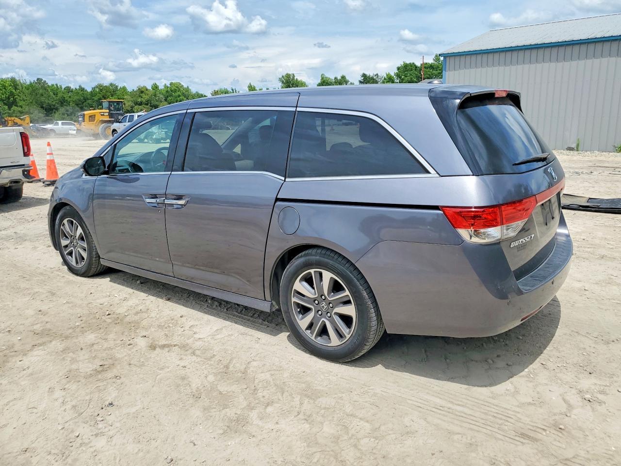 2014 Honda Odyssey Touring - Фото 2