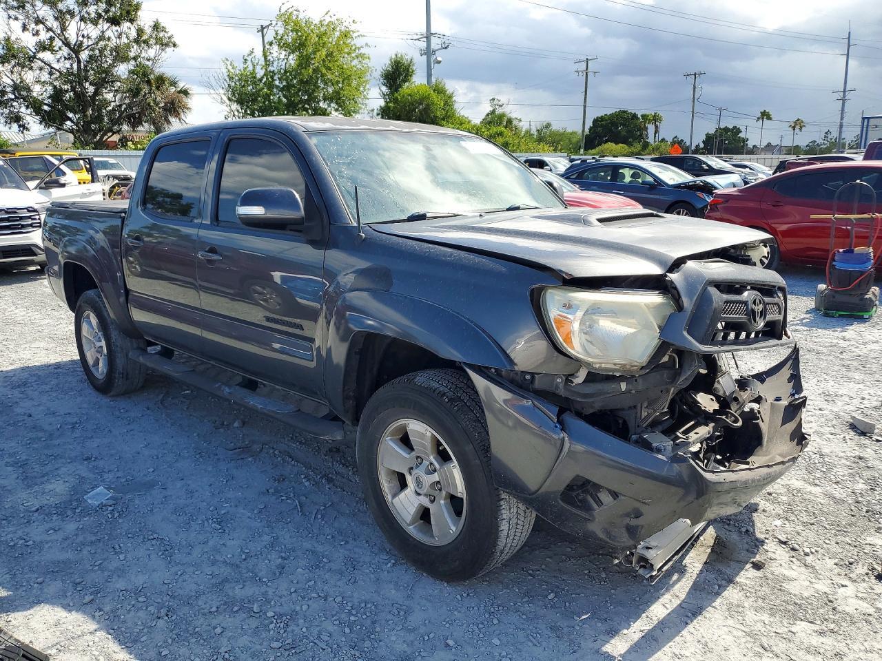 2015 Toyota Tacoma Double Cab Prerunner - Image 4