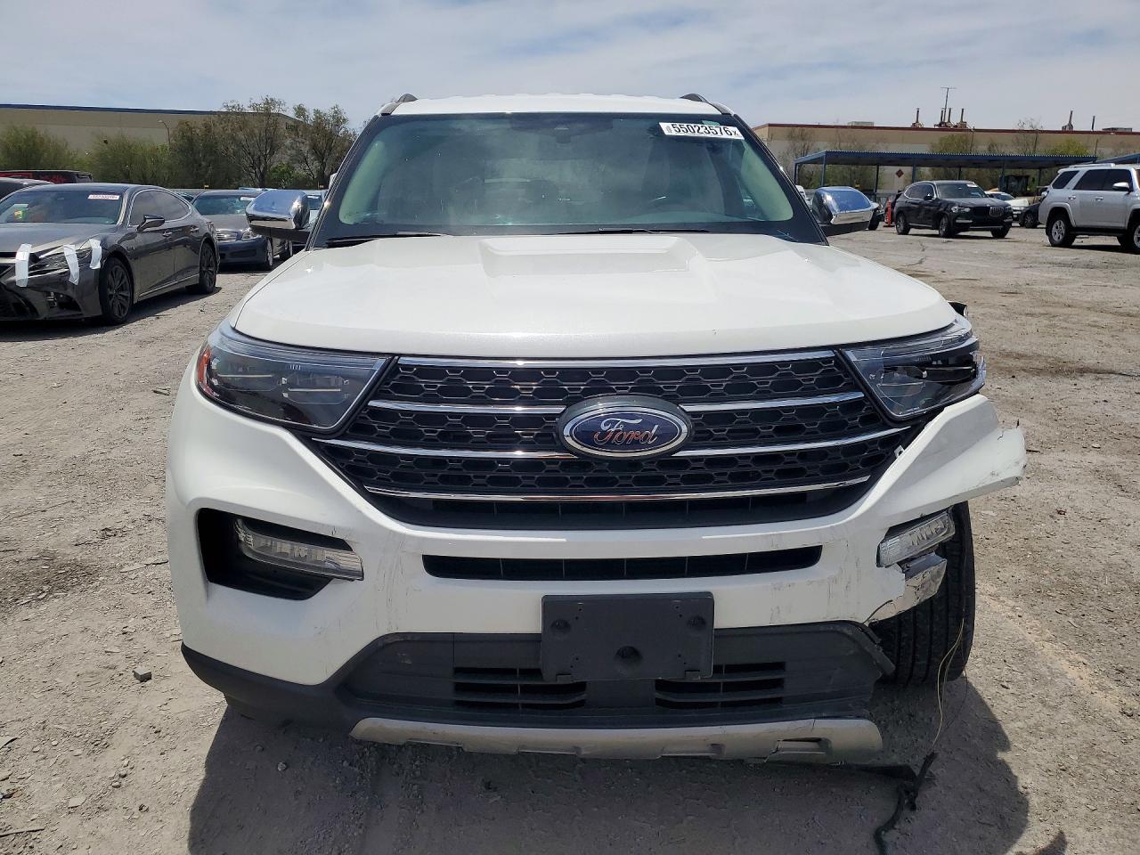 2022 Ford Explorer Xlt - Фото 5