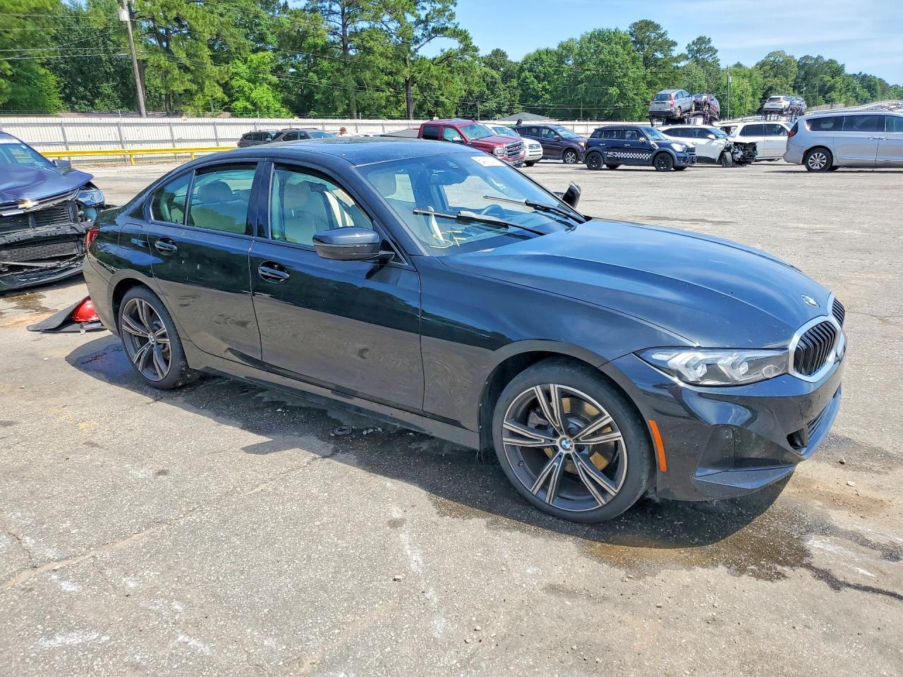 2023 BMW 330I - Фото 4