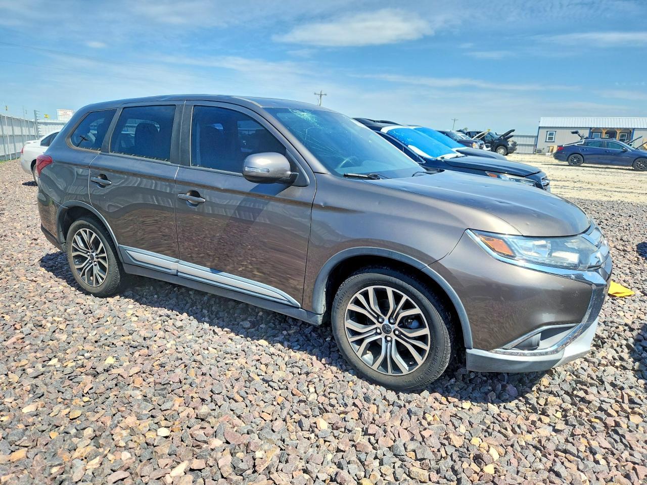 2017 Mitsubishi Outlander Se - Фото 4