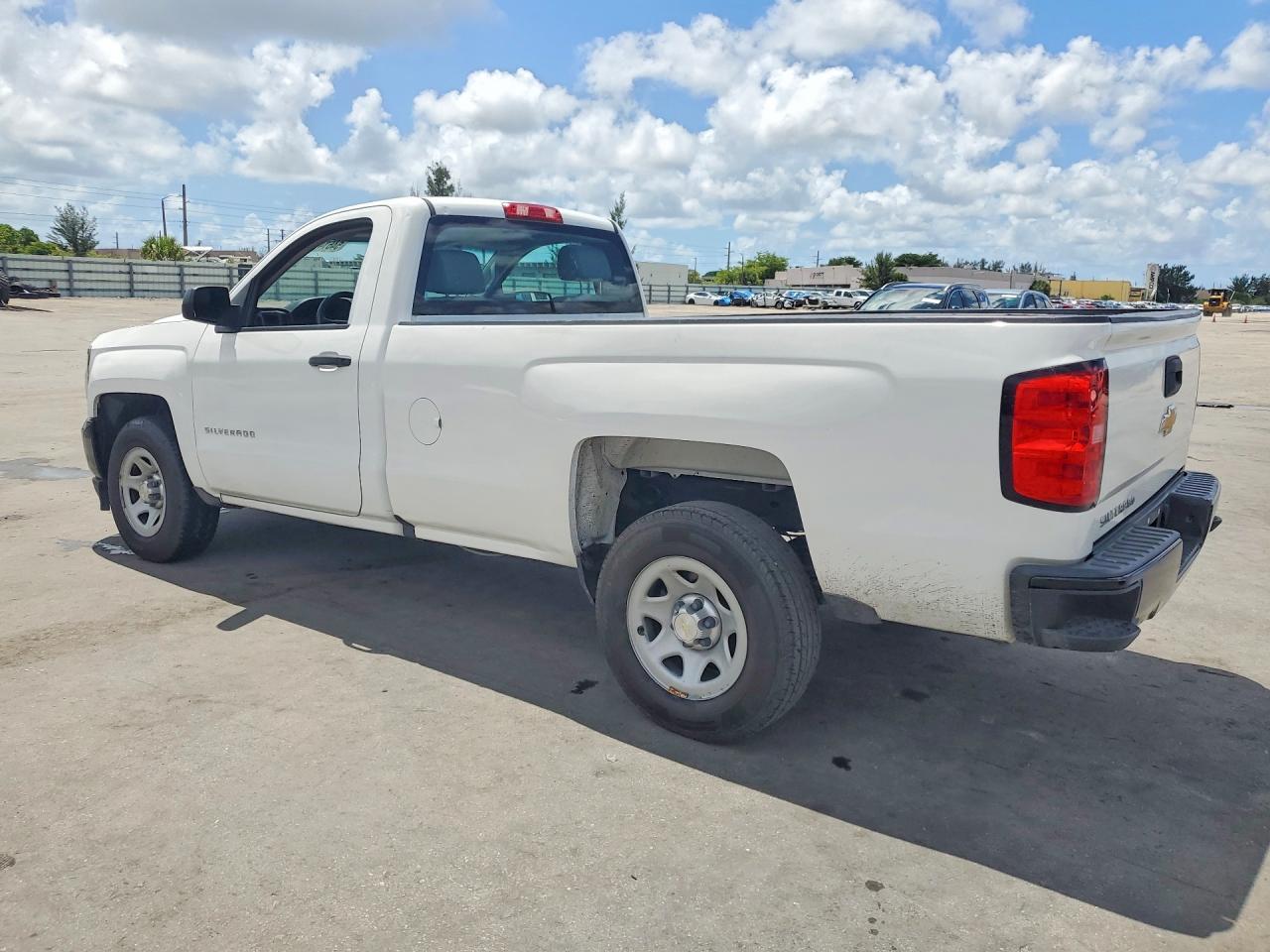 2017 Chevrolet Silverado C1500 - Image 2