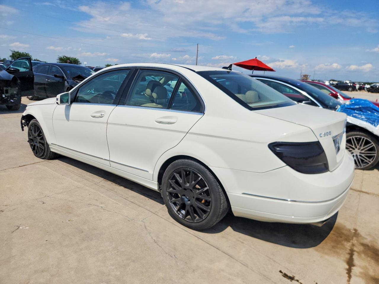 2010 Mercedes-Benz C 300 4Matic - Image 2