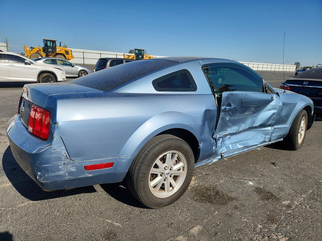 2007 Ford Mustang - Фото 3