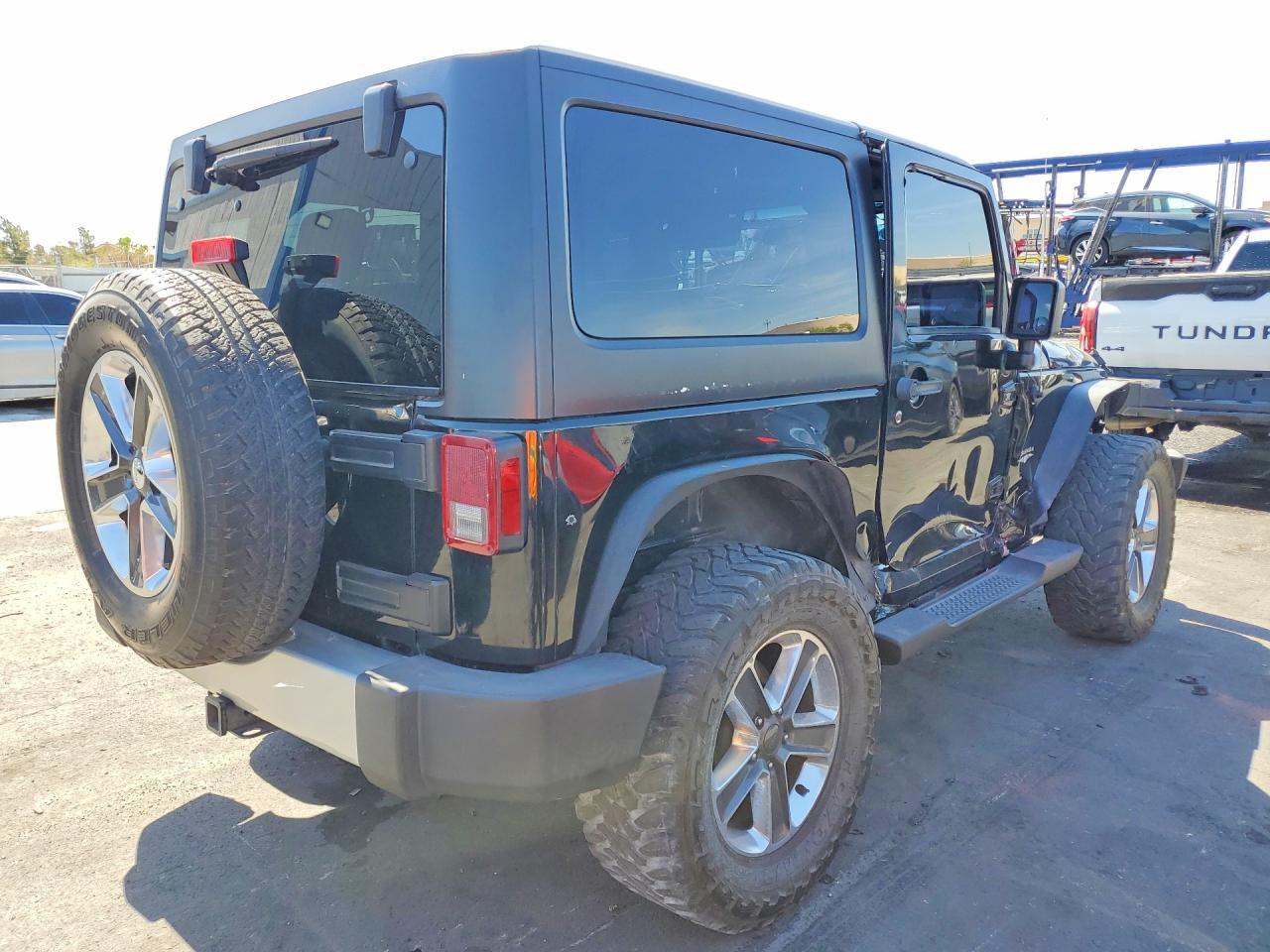 2008 Jeep Wrangler Sahara - Фото 3
