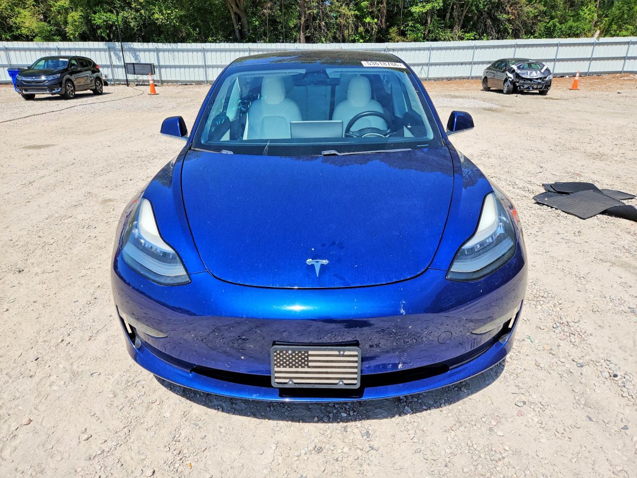 2018 Tesla Model 3 - Фото 5