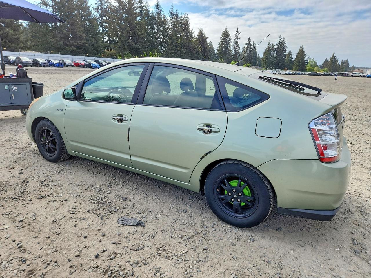 2007 Toyota Prius Base - Image 2