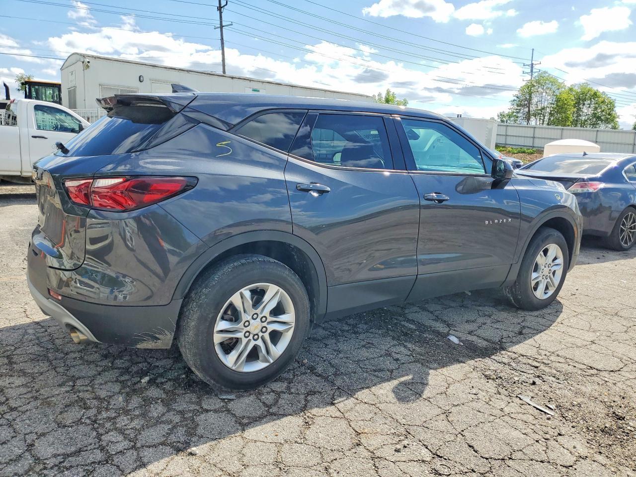 2021 Chevrolet Blazer 2Lt - Image 3