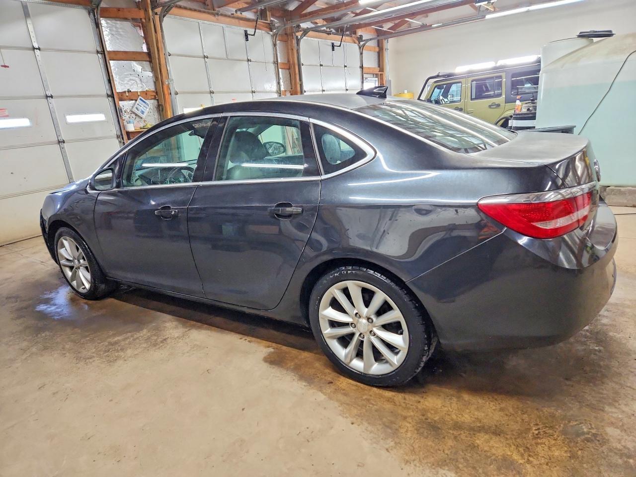 2015 Buick Verano Convenience - Фото 2