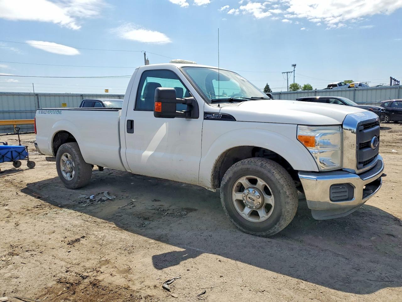 2016 Ford F250 Super Duty - Фото 4