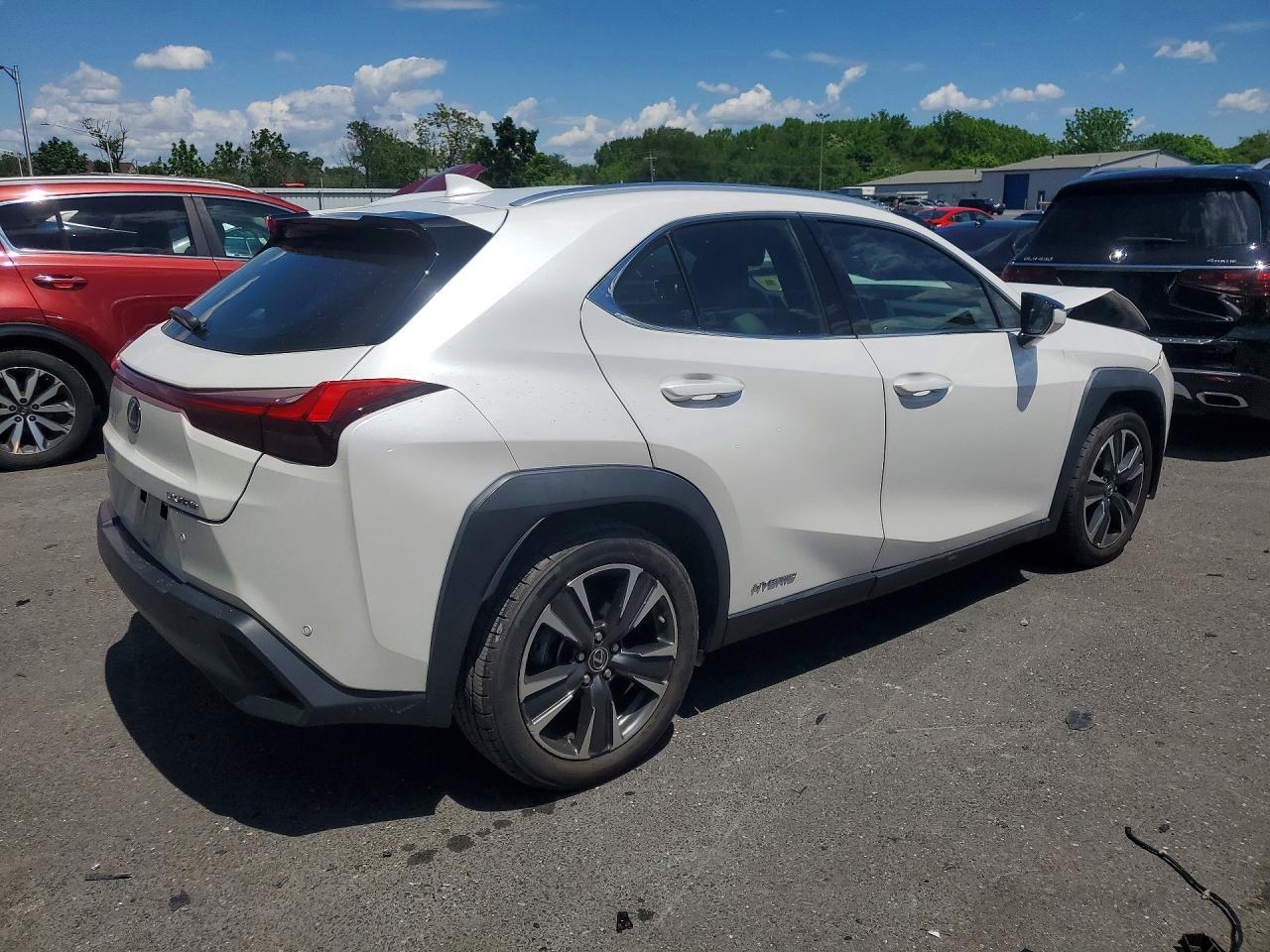 2021 Lexus Ux 250H - Фото 3