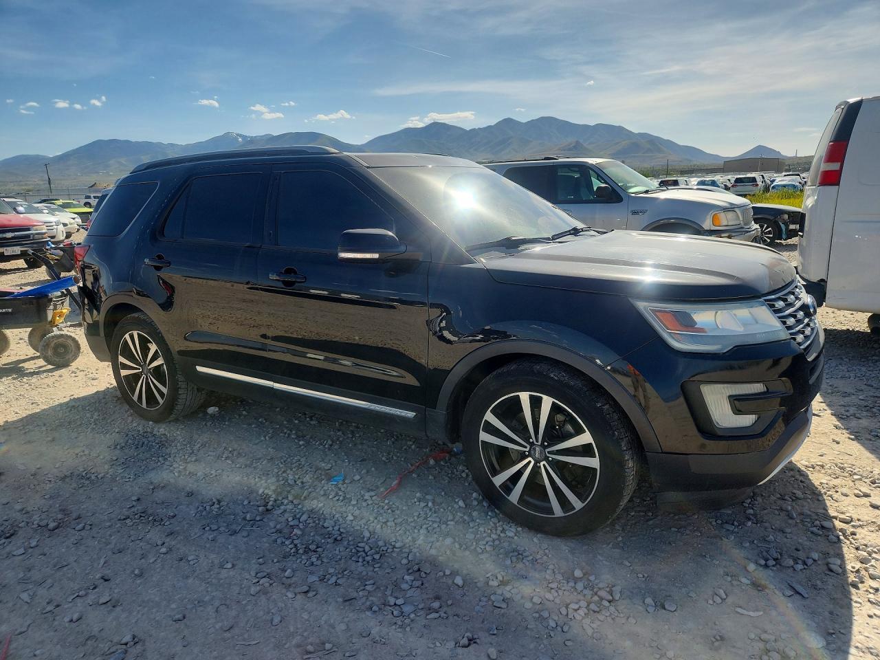 2016 Ford Explorer Xlt - Image 4