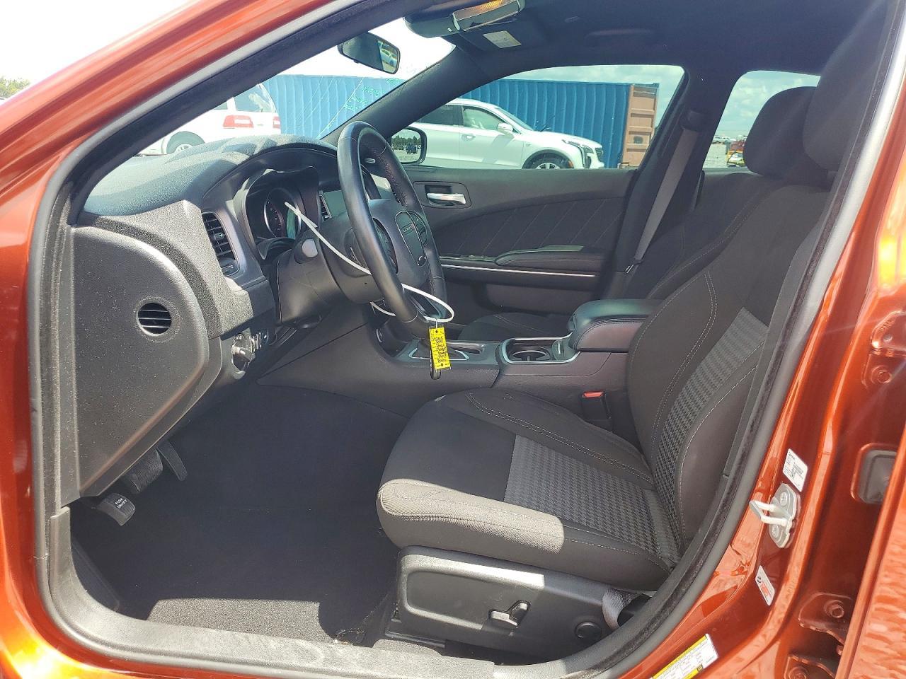 2023 Dodge Charger Sxt - Image 7