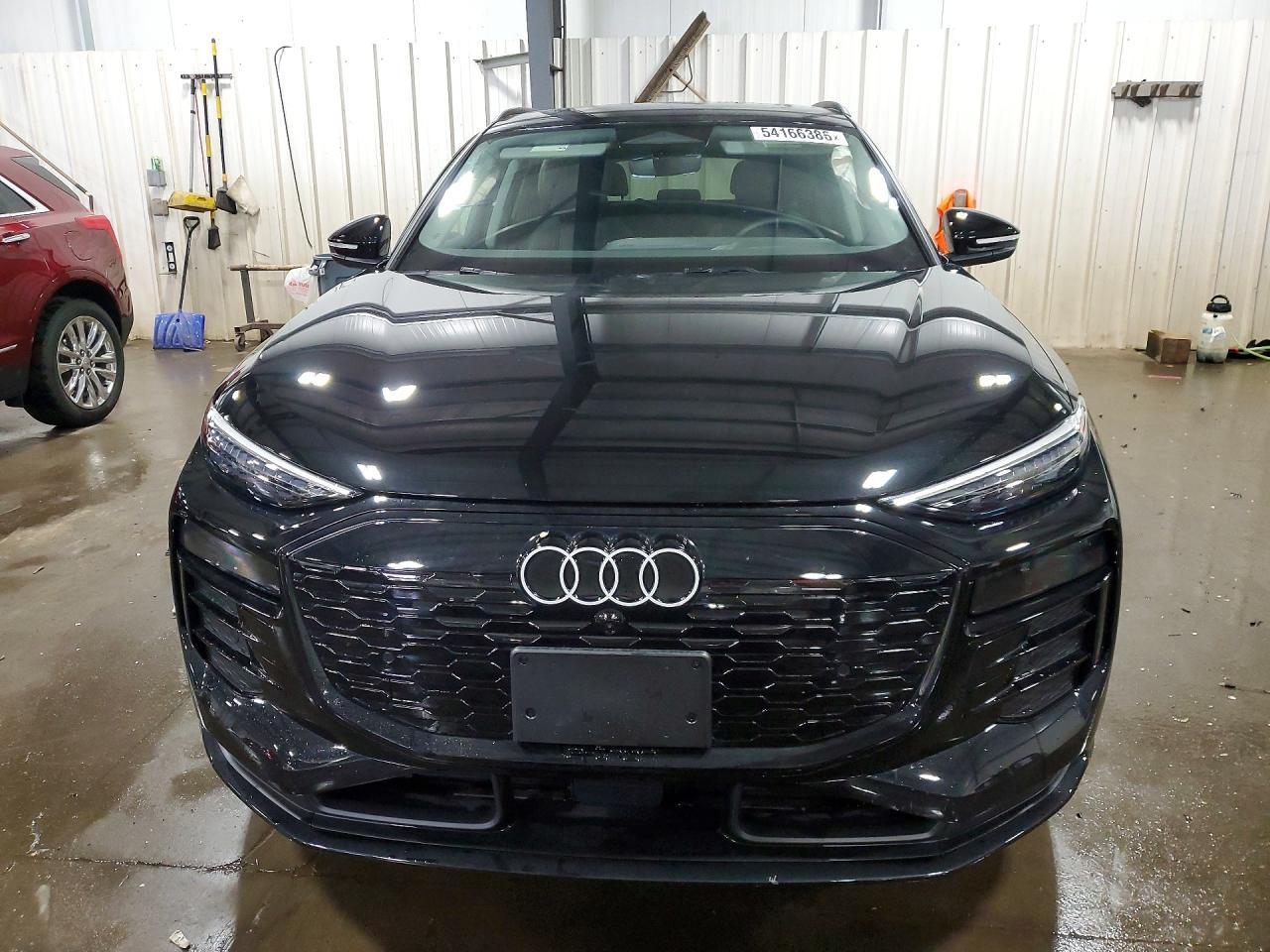 2025 Audi Q6 E-Tron Premium Plus - Фото 5