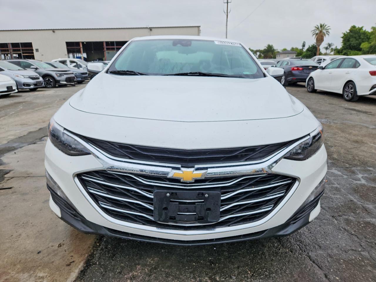 2023 Chevrolet Malibu Lt - Image 5