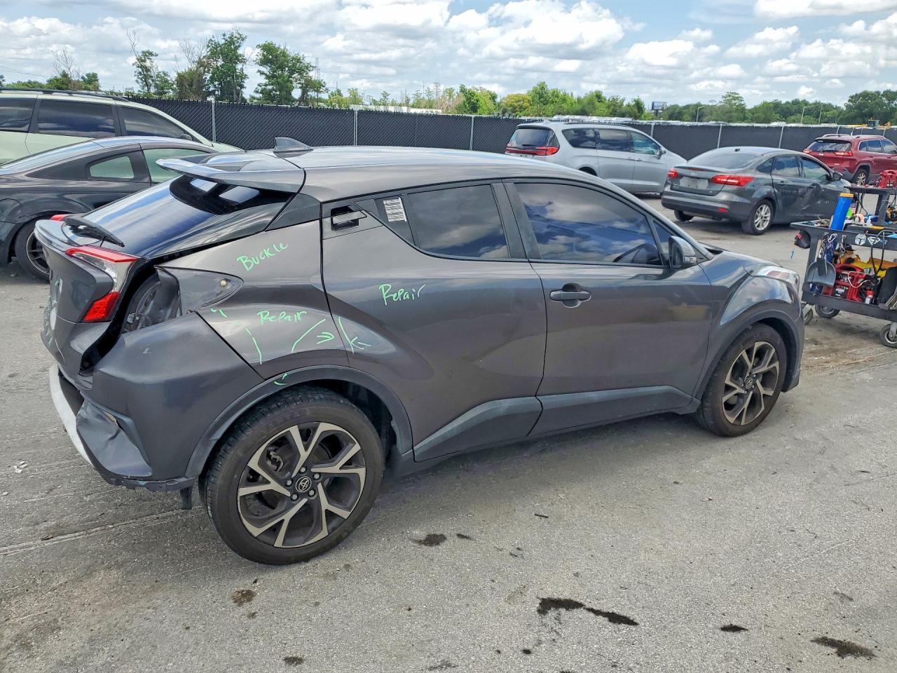 2018 Toyota C-Hr Xle - Фото 3