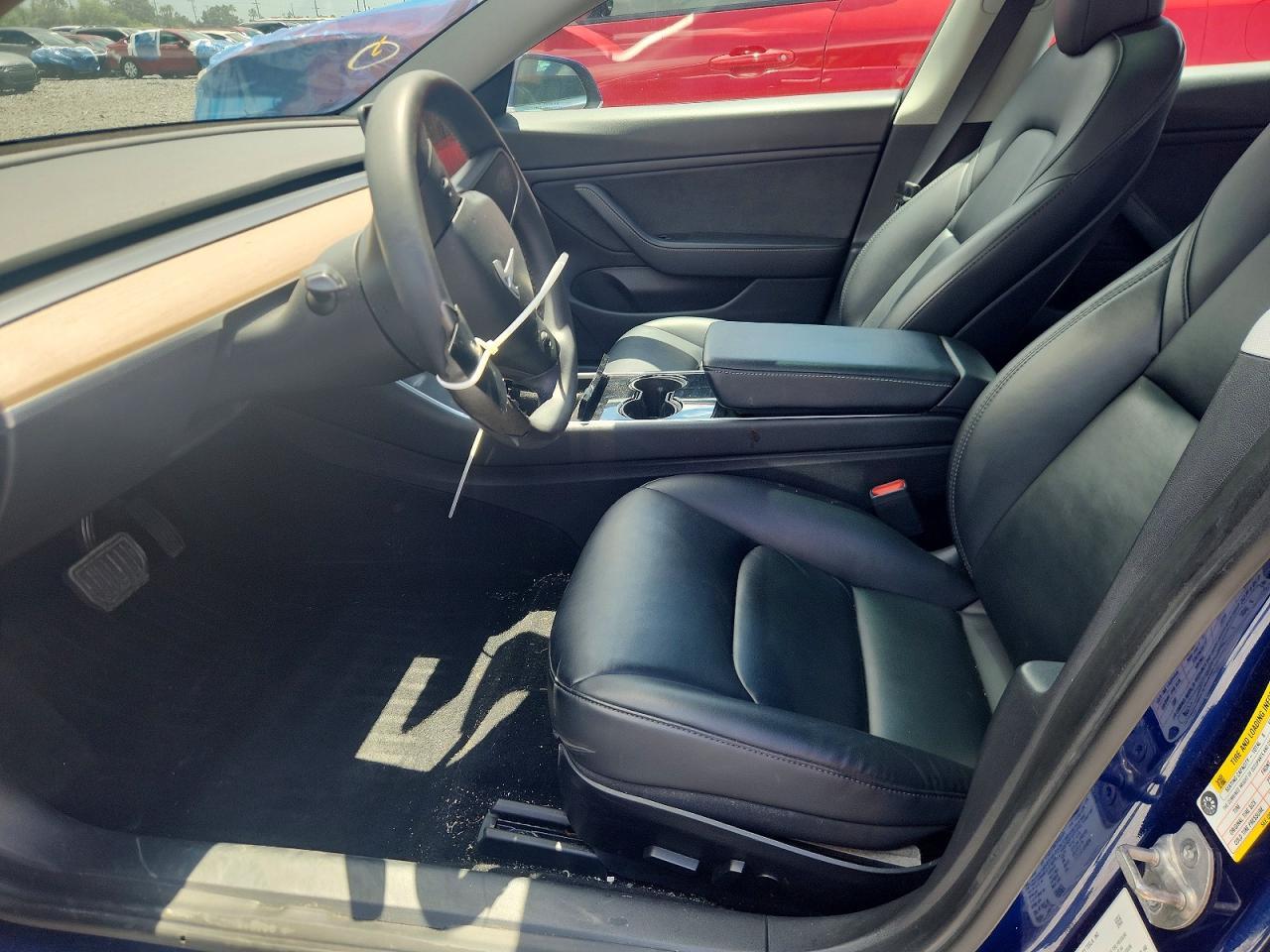 2020 Tesla Model 3 - Image 7