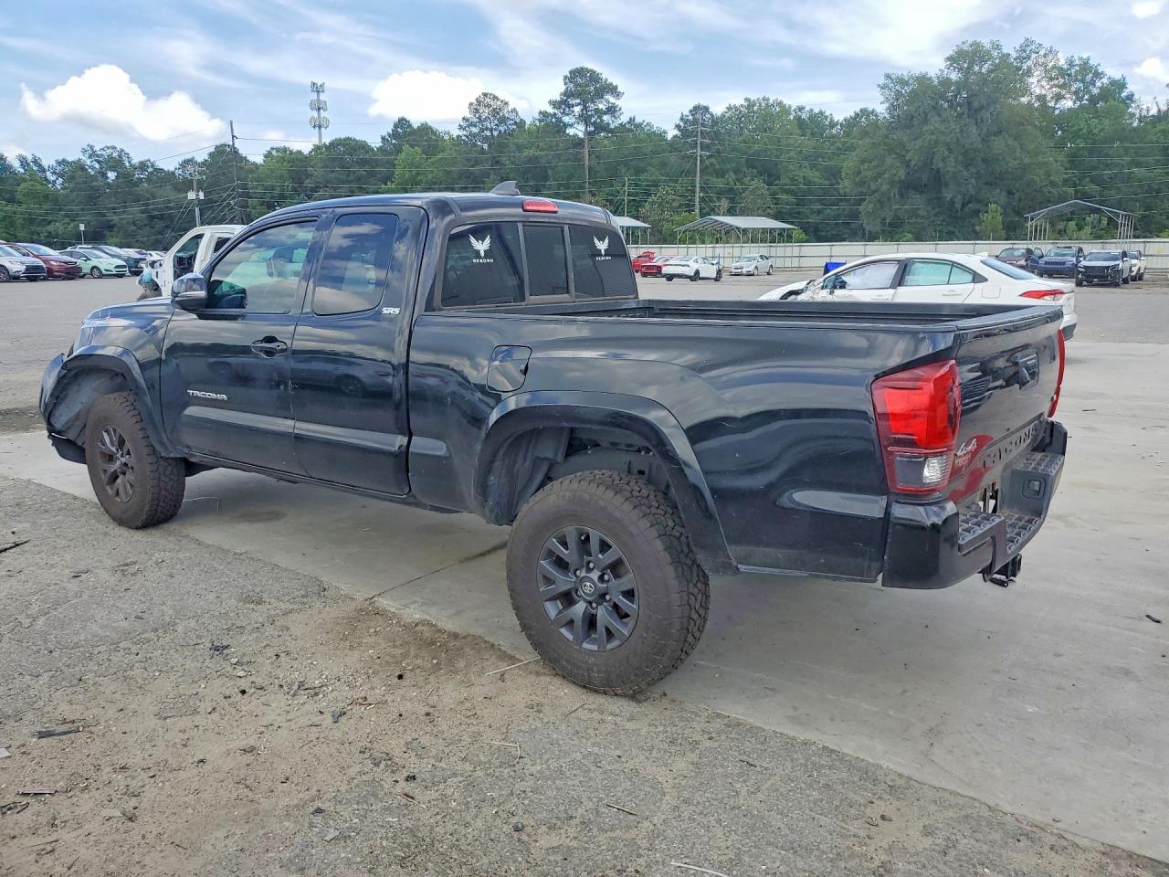 2023 Toyota Tacoma Sr5 V6 - Фото 2