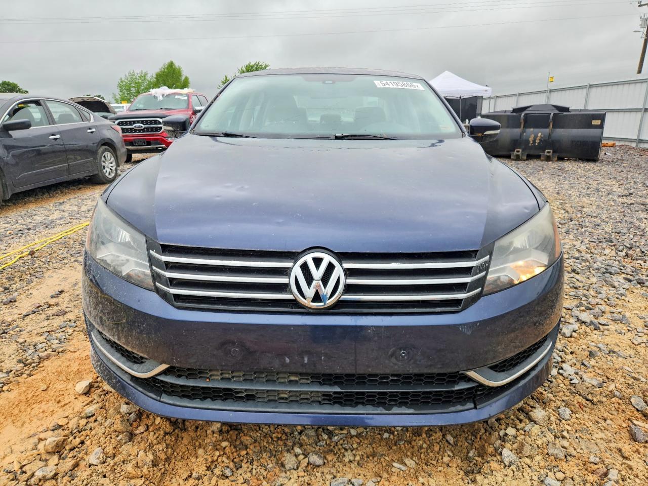 2014 Volkswagen Passat S - Фото 5