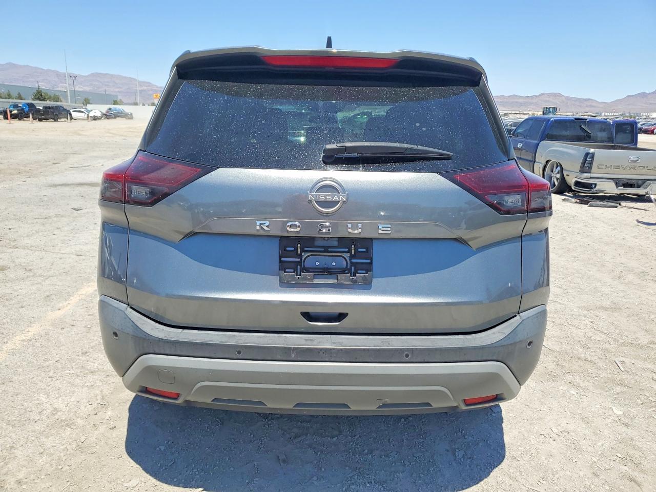 2023 Nissan Rogue S - Image 6