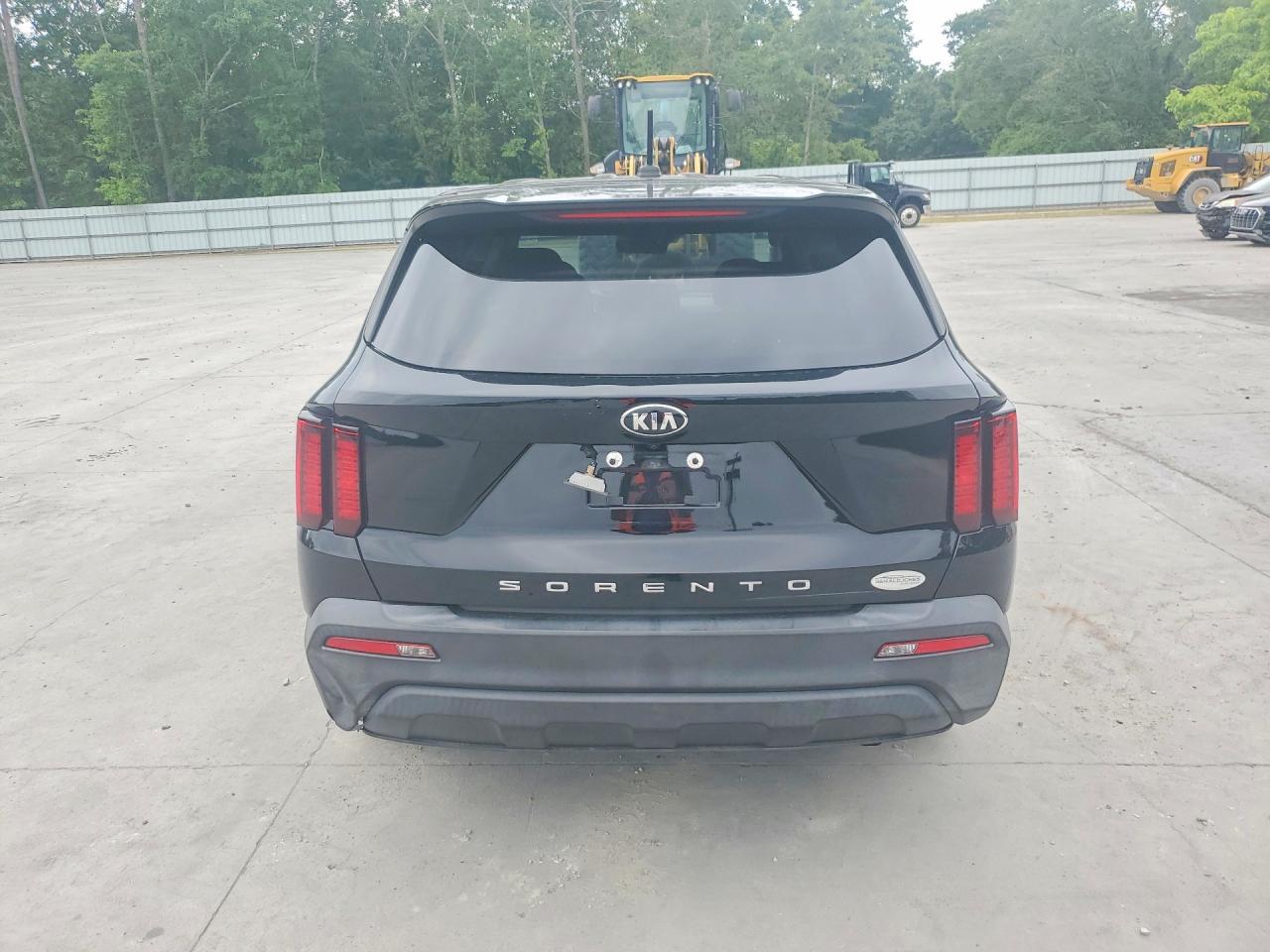 2021 Kia Sorento Lx - Фото 6