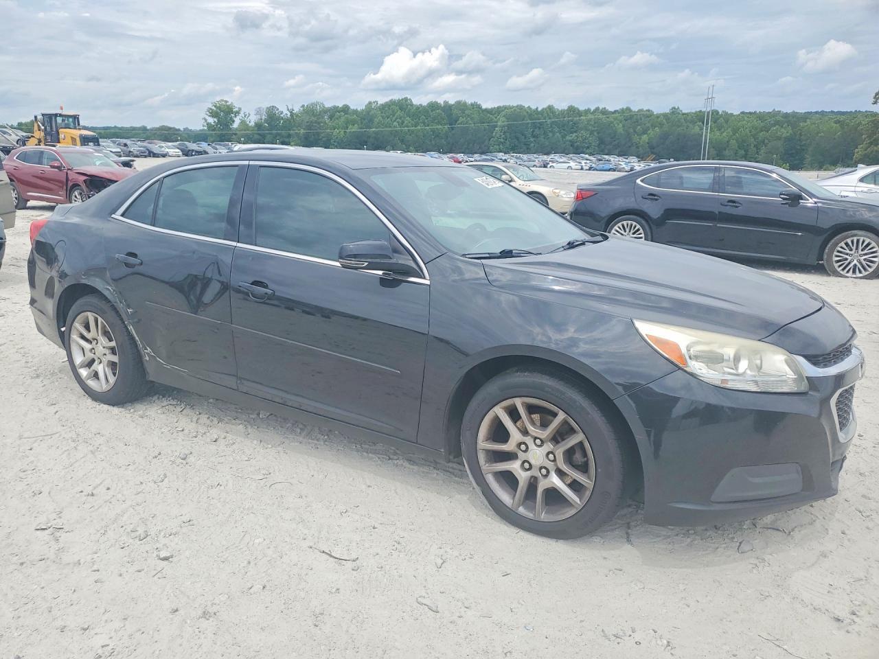 2015 Chevrolet Malibu 1Lt - Image 4