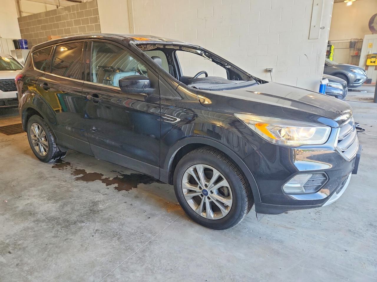 2019 Ford Escape Sel - Image 4
