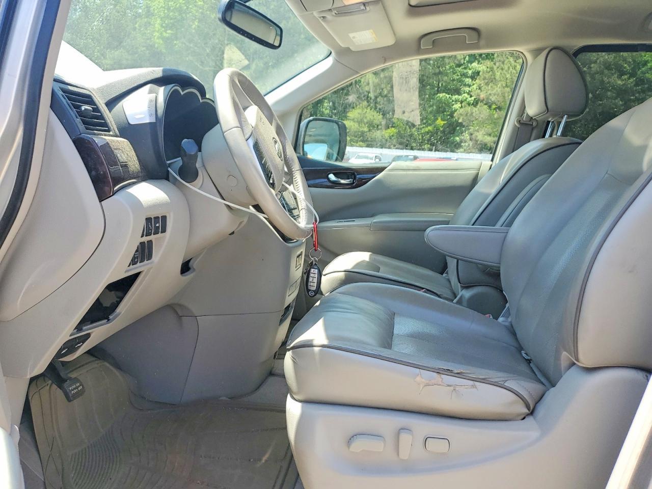 2009 Nissan Quest 3.5 S - Фото 7
