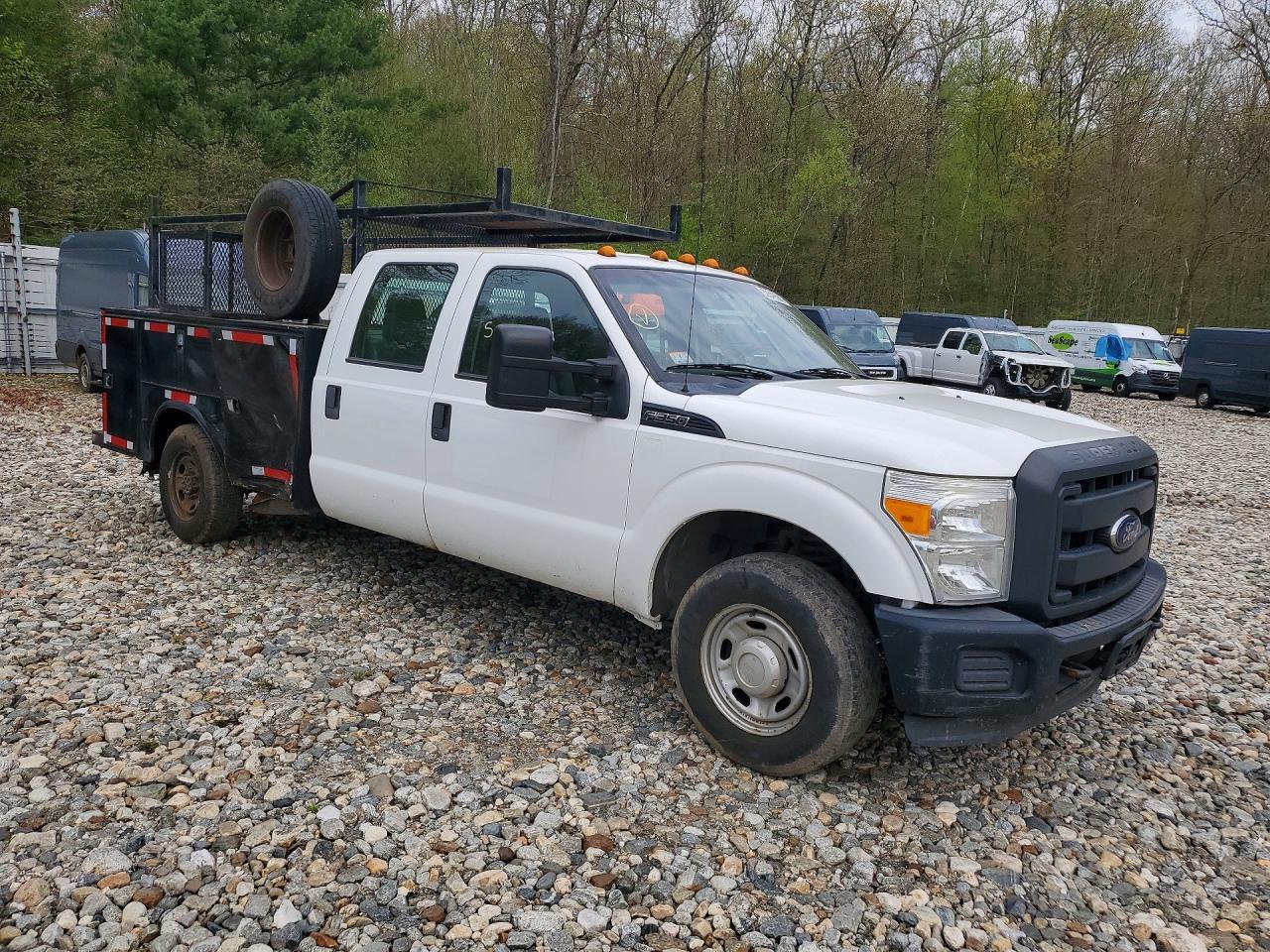 2015 Ford F350 Super Duty - Фото 4