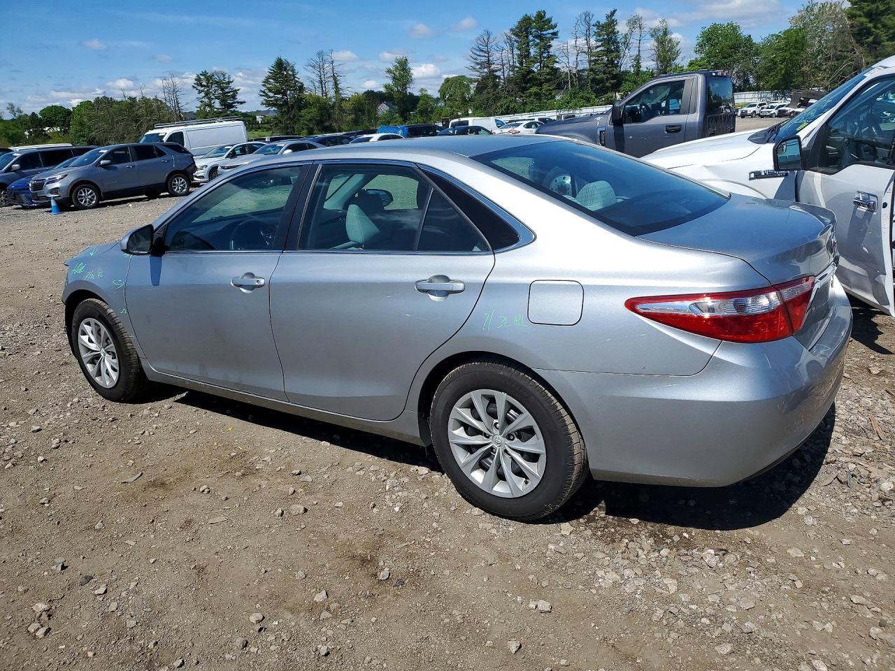 2016 Toyota Camry Le - Image 2