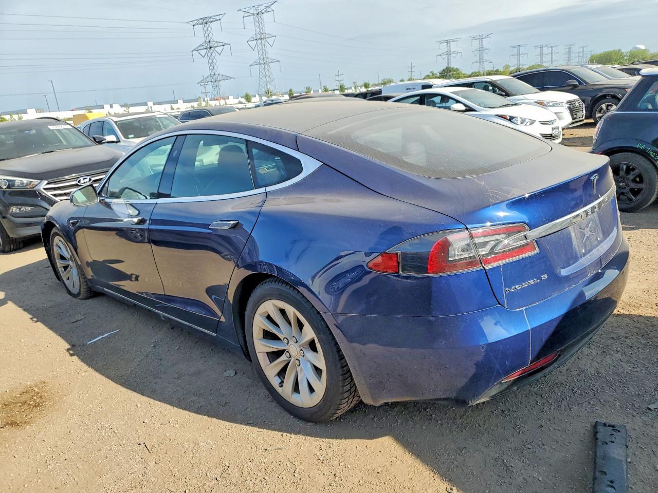 2017 Tesla Model S - Image 2