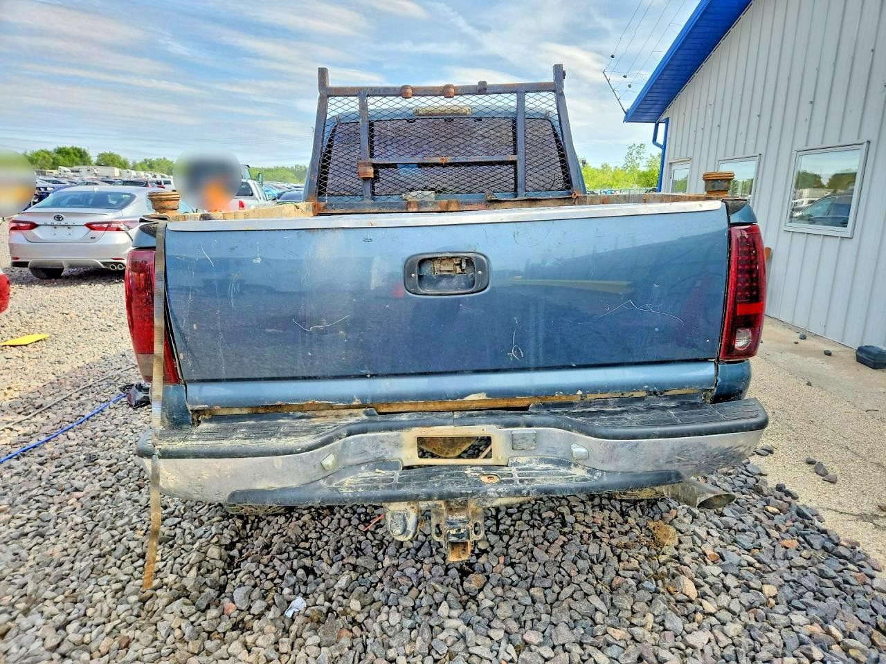 2007 Chevrolet Silverado K2500 Heavy Duty - Image 6