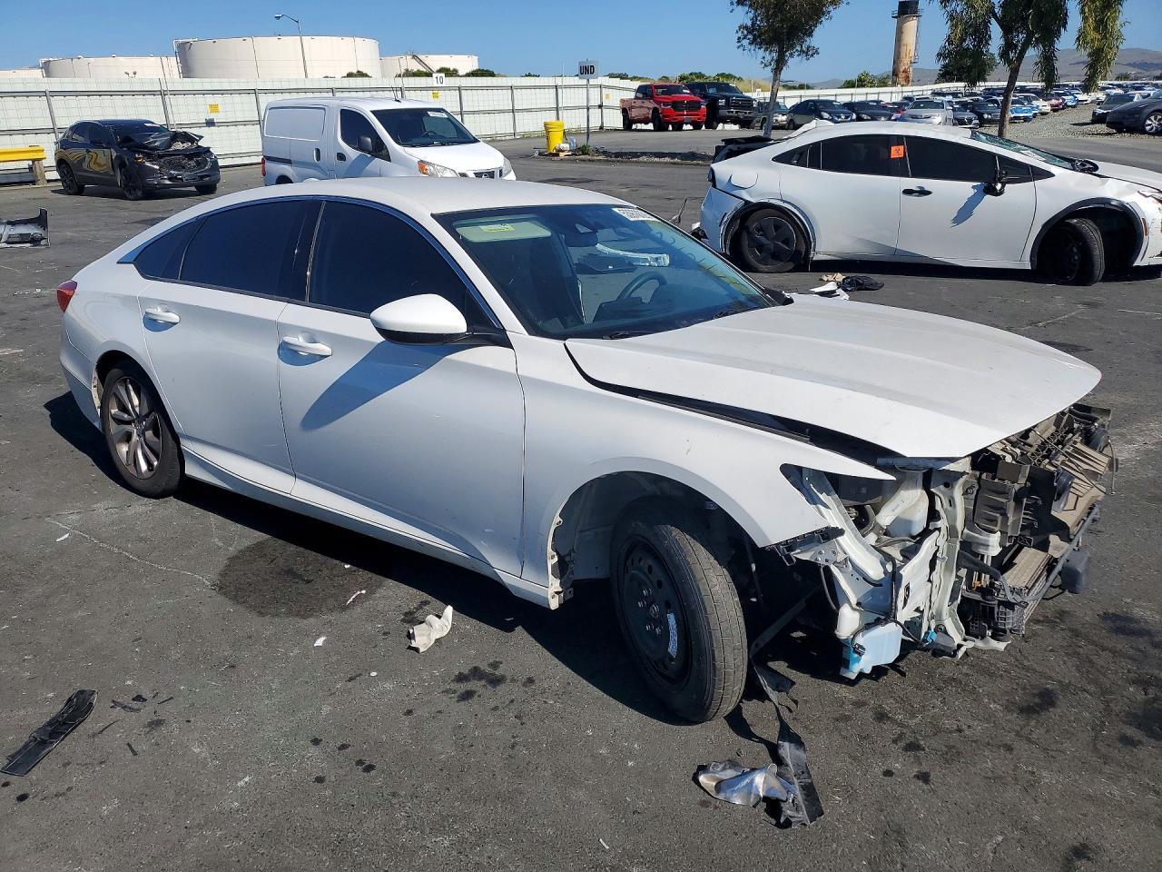 2018 Honda Accord Lx - Image 4