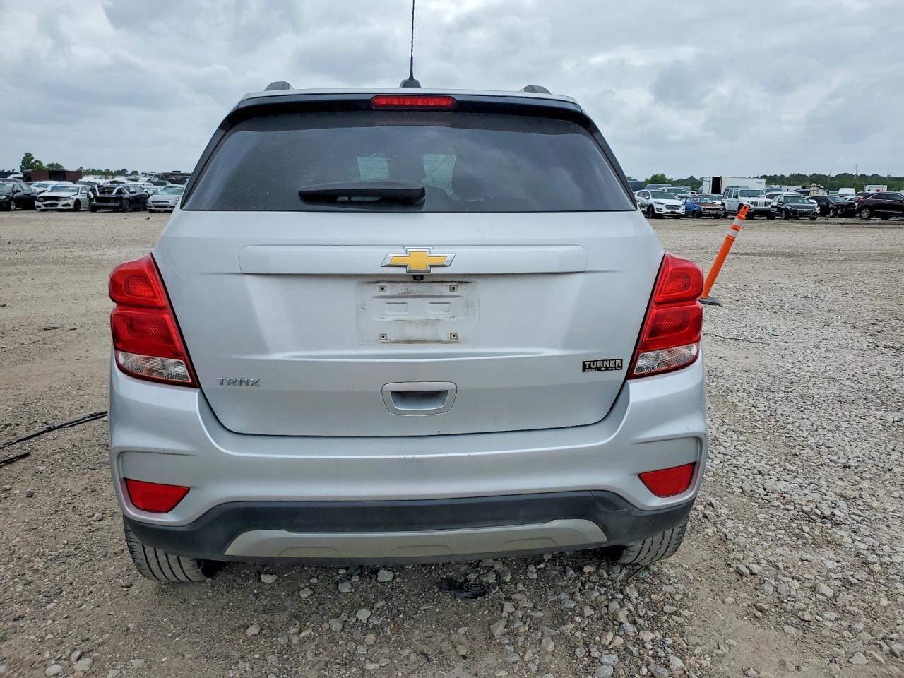 2022 Chevrolet Trax 1Lt - Фото 6